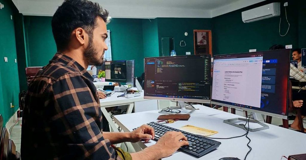 How FoxTPAX Software Works